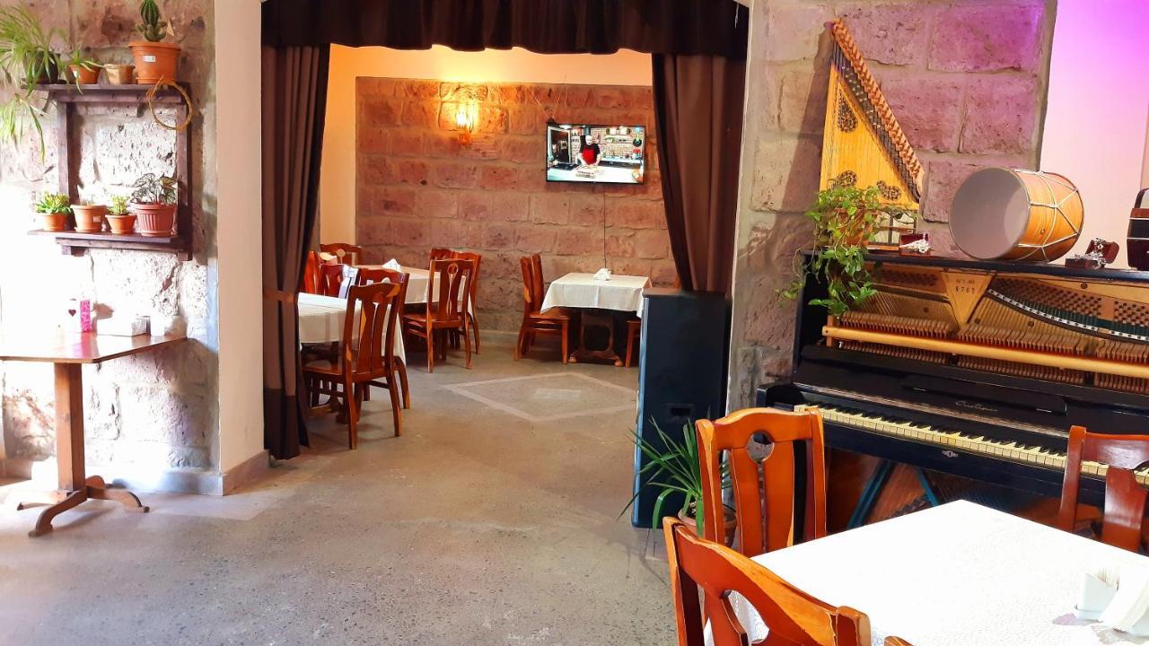 Hotel Dilijan Old Center エクステリア 写真