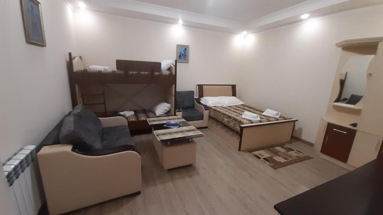 Hotel Dilijan Old Center エクステリア 写真