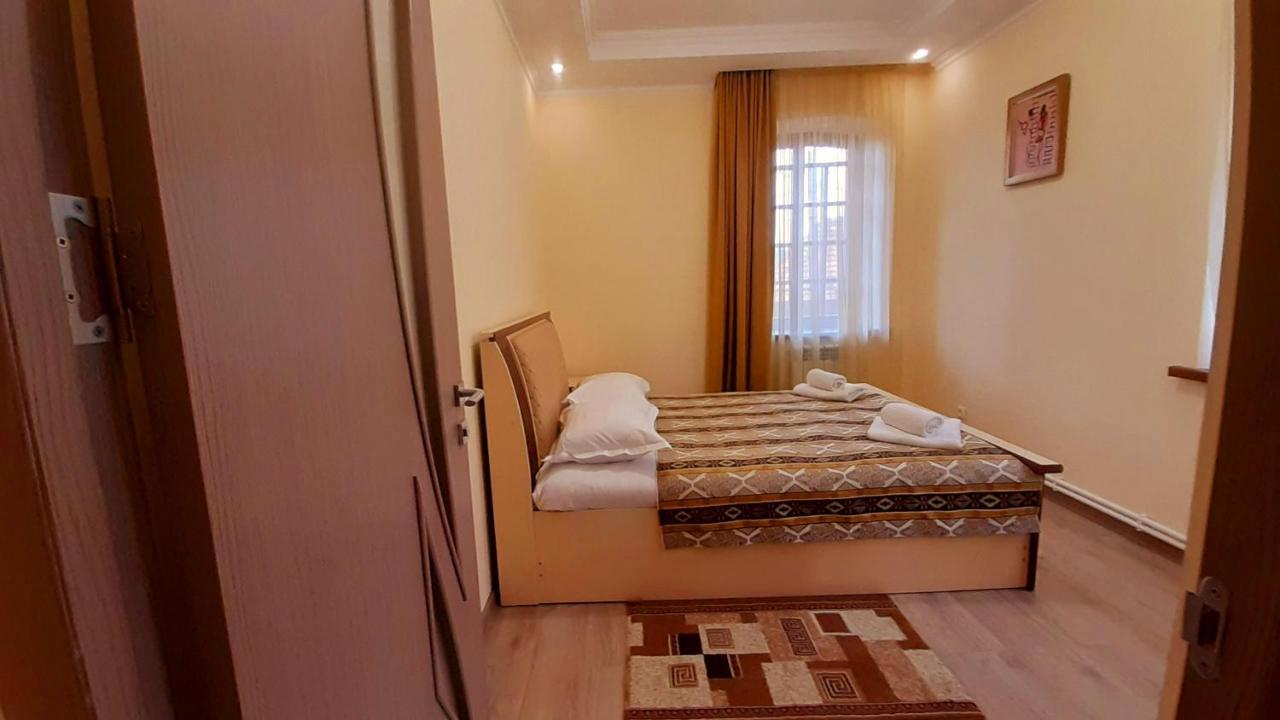 Hotel Dilijan Old Center エクステリア 写真
