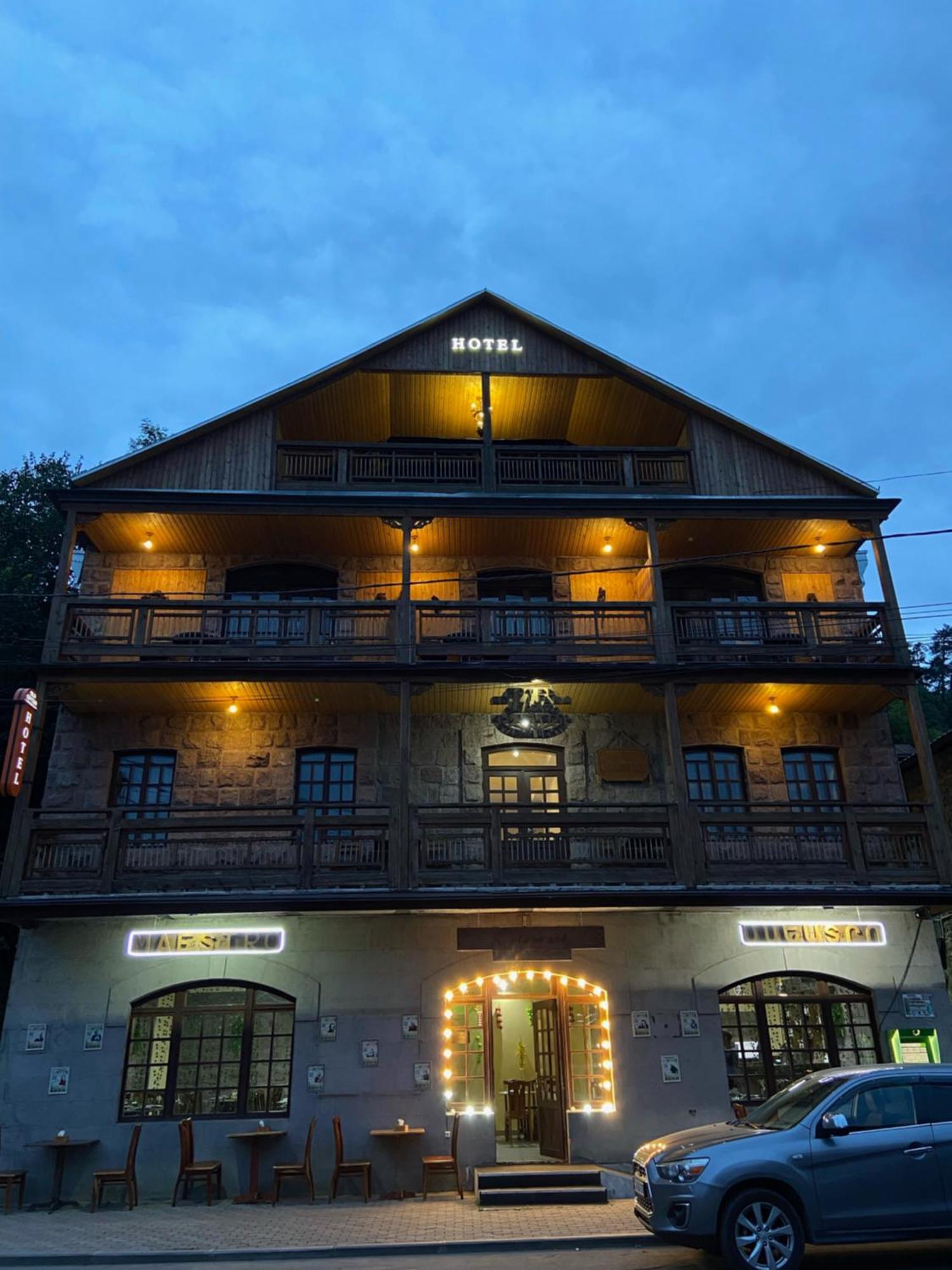 Hotel Dilijan Old Center エクステリア 写真