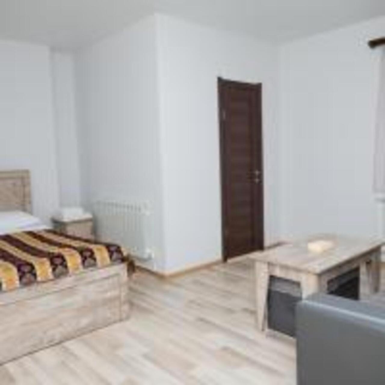 Hotel Dilijan Old Center エクステリア 写真